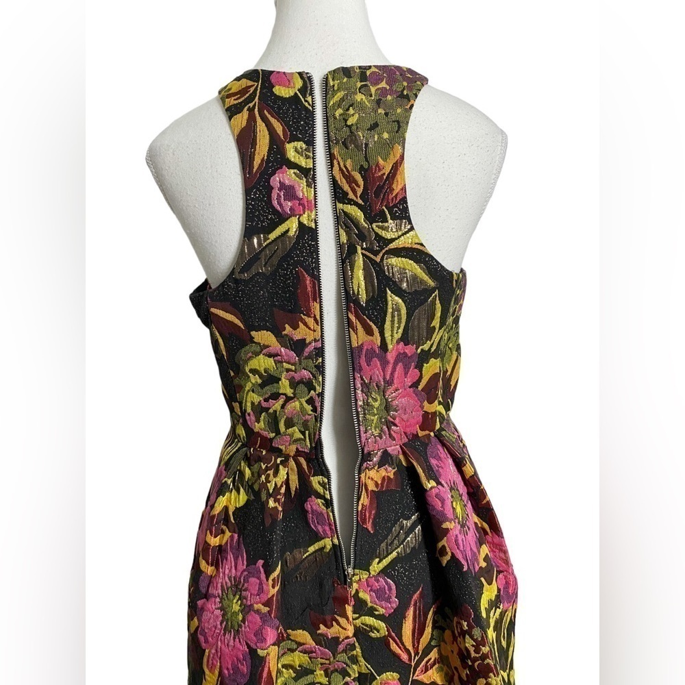 Gianni Bini Brocade floral and metallic dress - Picture 7 of 15